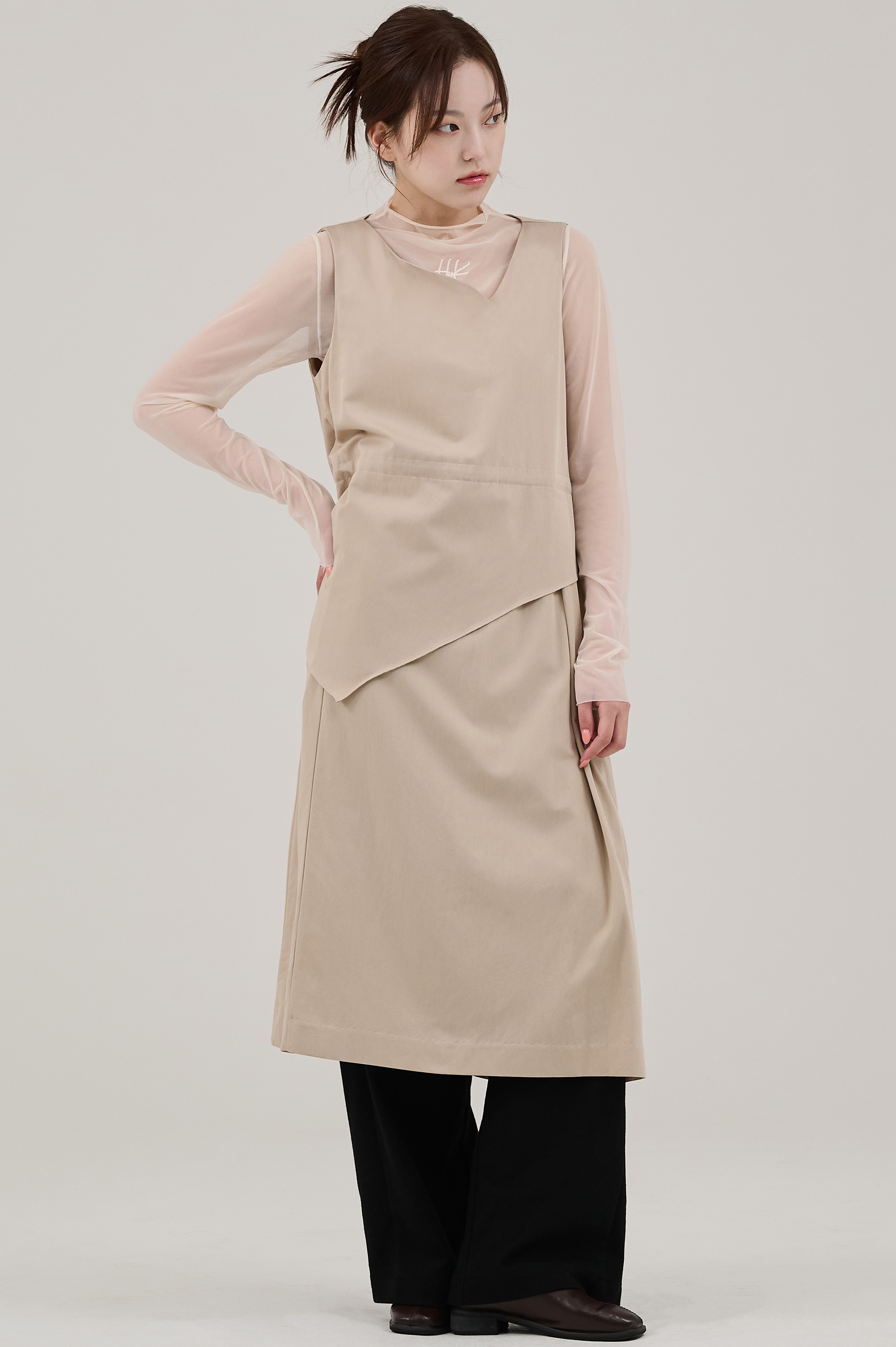 2ND PEPLUM SLEEVELESS DRESS-beige, 혜영킴, HYEYEONG KIM designer brand